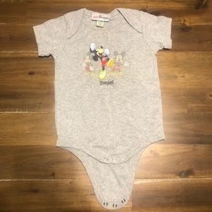 Mickey babysuit